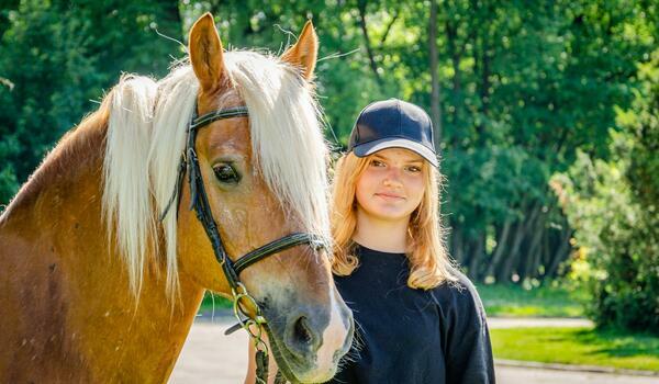  Zbrosławice - kurs pracy z ziemi z koniem